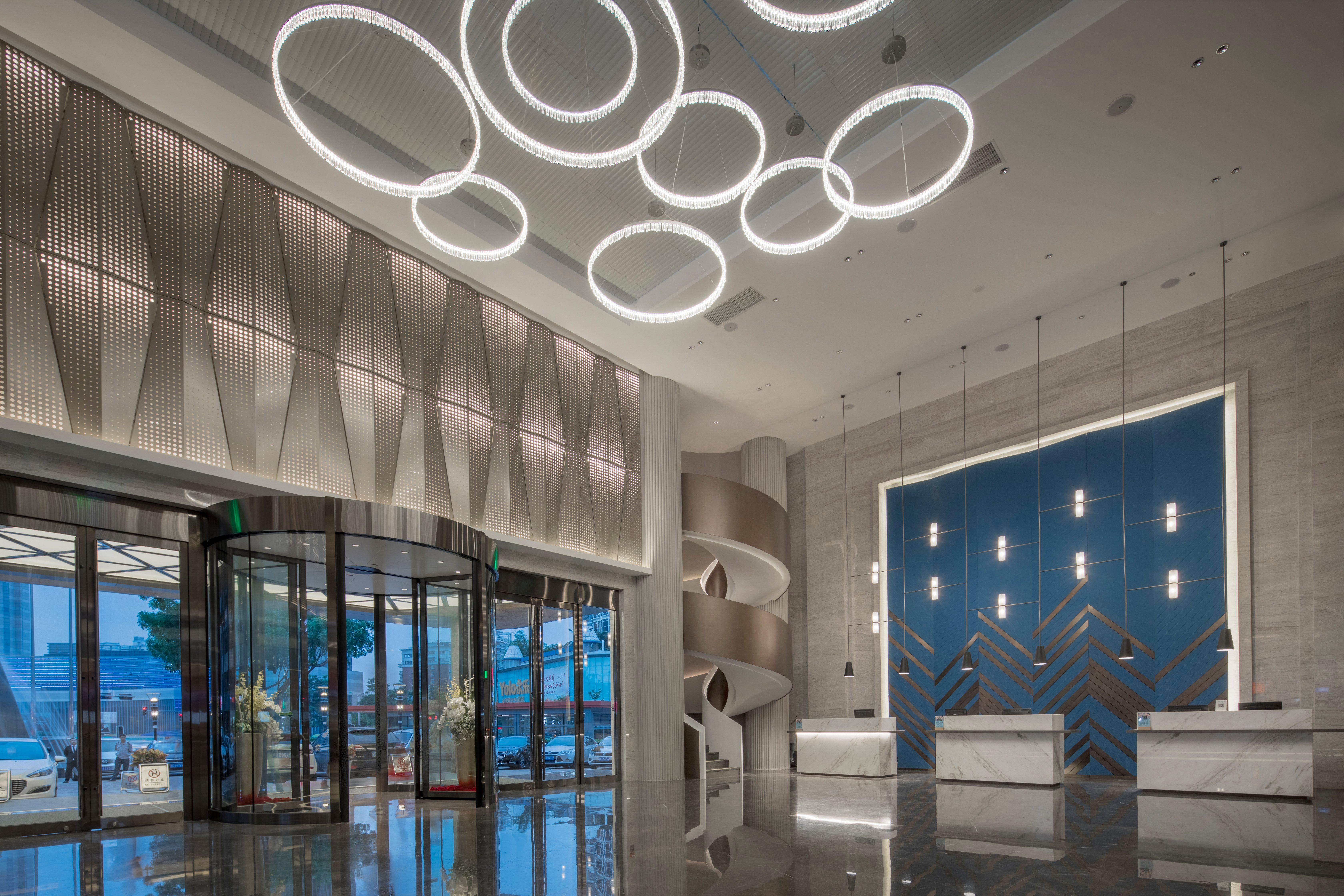 Holiday Inn Express Xiamen Lushan -Shopping Center By Ihg Exterior photo