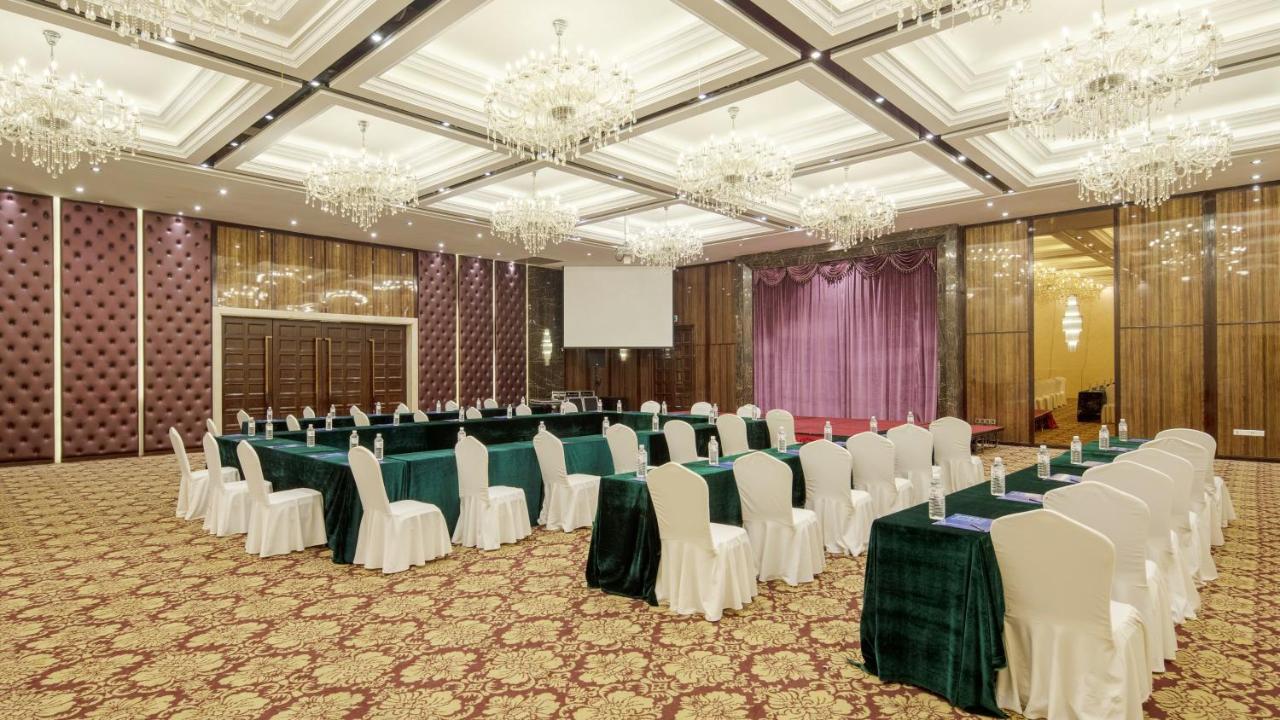 Holiday Inn Express Xiamen Lushan -Shopping Center By Ihg Exterior photo